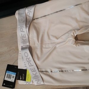 NIKE PRO leggings